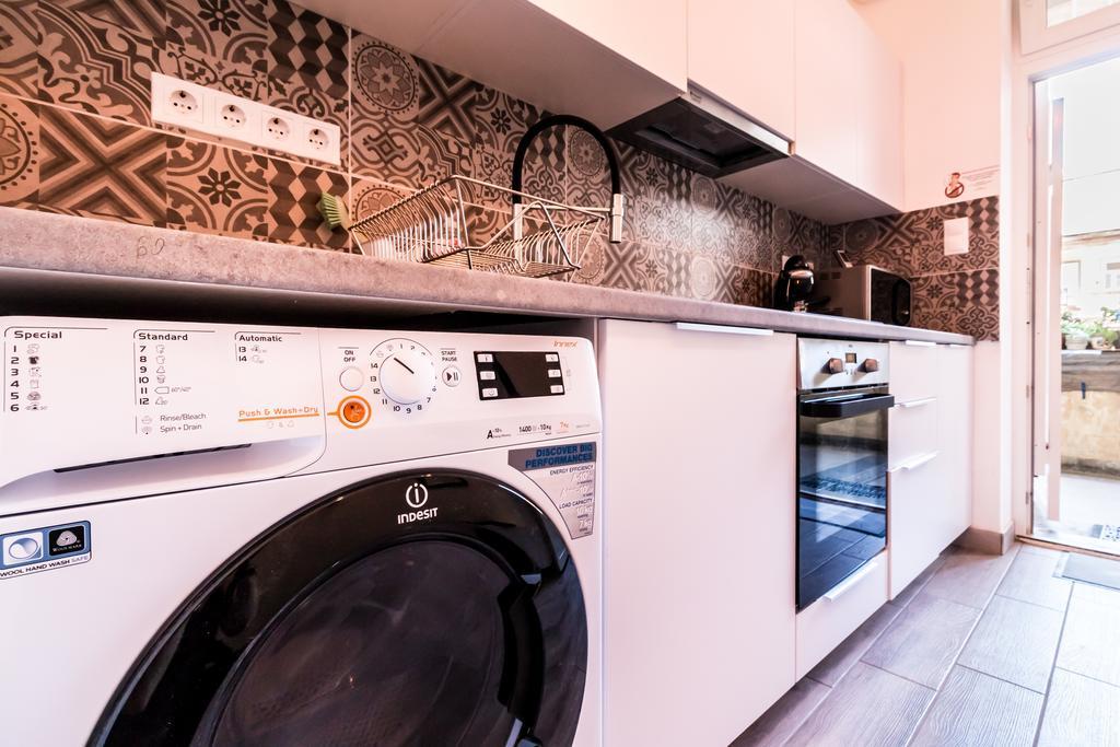 Bpr Szondi Cozy Apartment Budapest Eksteriør billede